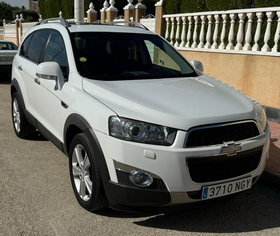 Chevrolet Captiva SUV LT 2,2D (automaatti) 3710 NGY