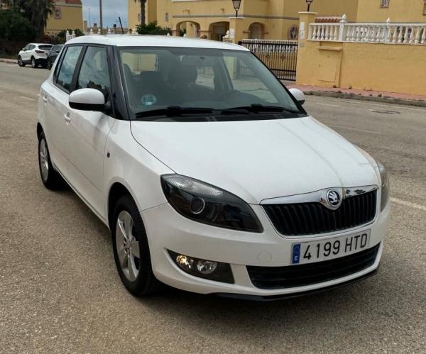 Skoda Fabia 1.2 TSi (manuaali) 4199 HTD